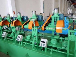 [Hot Item] Yj-10 Wheel Head in Tube Polisher Stainless Steel/Iron Round Tube Polishing Machine