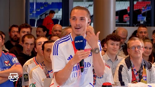 👀 Invité dans #OLNS hier soir, Maxence Caqueret nous a révélé (avec l'autorisation de Clinton Mata) l'origine du surnom "Vondavon" 😆 | Olympique Lyonnais - OL