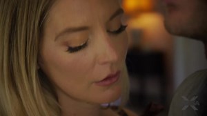Kenna James loves Mona Wales' wet pussy juice