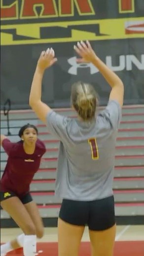 Gopher Volleyball Practice at Maryland