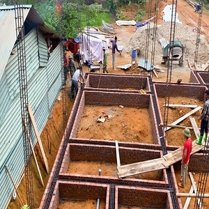 91K views · 1.8K reactions | Build A House Can These Women Do It #bushcraft #survival #shelter #dugout #shelter #camping | Free Footsteps | Facebook