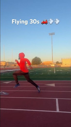 Flying 30s 🚗💨 #sprinting