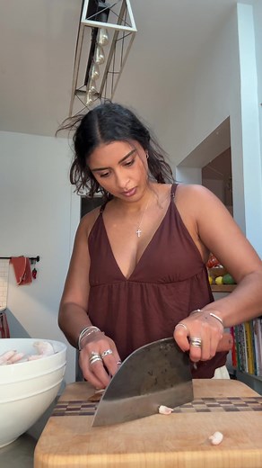 Sunday Restock: Homemade Chicken & Bone Broth ASMR