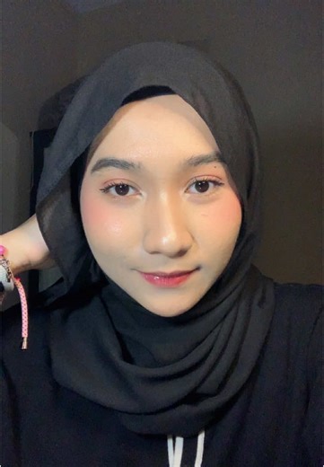 ntahlah ini tema makeup apa, tapi ini hasilnya beneran bagus bgtt #makeup #makeuptutorial #makeuptips