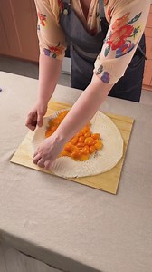 2.8M views · 1.4K reactions | Unusual way to bake a bread 稜 | 5-Minute Crafts | Facebook