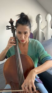 61K views · 821 reactions | Moja mala #cello vojska i ja sviramo lijepe melodije i družimo se doma 拾 #wekeendvibes #anarucner #celloplayer #gameofthrones | Ana Rucner | Facebook