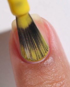 4 comments | Orly Breathable polish is pure magic in motion! Watch...