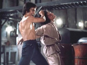 Cú va chạm giữa Lý Tiểu Long và Thành Long lưu danh làng võ