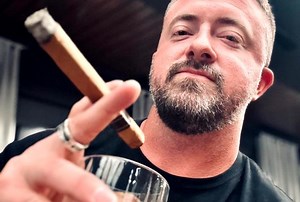 Couple shares unicorn together and she eats cum from her pussy - Alex Isadora & Danny Luckee - Danny Luckee Official Profile | LoyalFans