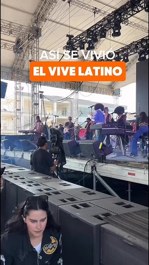 5.7K views · 44 reactions |  Así vivimos el fin de semana en el Vive Latino 2025 ✨ Música, energía y momentos inolvidables en cada escenario. ⚡ Desde los clásicos hasta los nuevos sonidos, el Foro Sol vibró con cada acorde. ¿Cuál fue tu momento favorito? 落#ViveLatino2025 #MúsicaSinFronteras #ForoSol #FestivalVibes #RockEnTuIdioma | webcamsdemexico | Facebook
