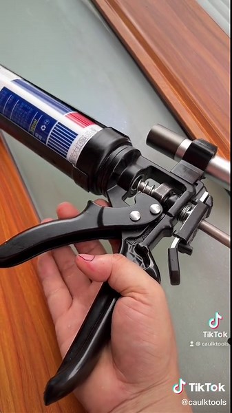 Aluminum window sealing#caulk #seal #caulkgun #sealantapplication #sealantsilicone #glasswindow #aluminumwindows #tool #diy #fyp
