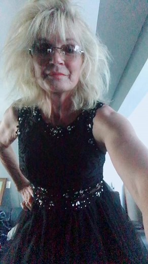 Glamorous Grannies in Pantyhose: A Stylish Twist!