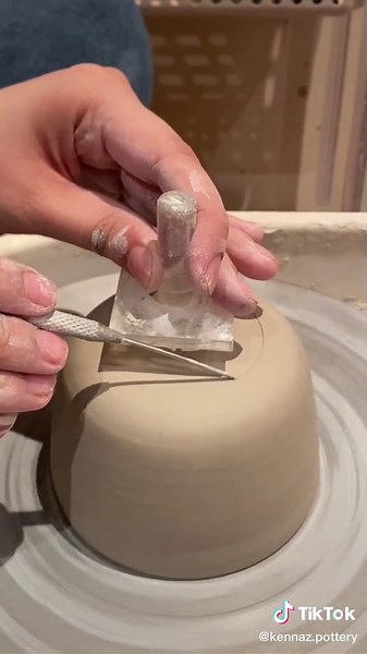 Mastering Pottery Techniques on the Wheel