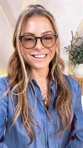 Join the Hope Chain Challenge, share your message of hope today! @hopechainmovement #YouAreLoved #jointhehopechain #hopechain #hopechainchallenge | Maria Menounos