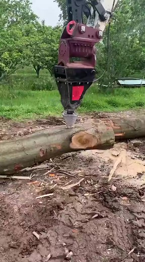 11K views · 12 reactions | Convenient wood splitting device #building #construcaocivil #engenhariacivil #designer #Amazing #house | Pesantrenku | Facebook