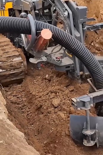 17K views · 134 reactions | Modern machine laying pipeline underground | Giant Machines | Facebook