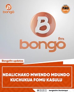 Mgombea Ubunge wa Jimbo la Kasulu Mjini kupitia Chama Cha Mapinduzi (CCM), Profesa Joyce Ndalichako, leo amesindikizwa na mamia ya wanachama na wafuasi wa chama hicho hadi Ofisi za Halmashauri ya Mji wa Kasulu kuchukua fomu ya kuwania Ubunge katika Uchaguzi Mkuu ujao. Profesa Ndalichako aliwasili katika ofisi hizo akiwa ameambatana na viongozi mbalimbali wa CCM, wazee wa chama, vijana na wanawake waliokuwa wakipiga nyimbo na kucheza huku wakimshangilia kwa hamasa kubwa. #bongofmupdates #bongofmd