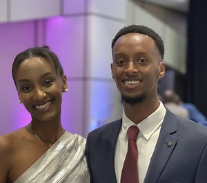 « Isabukuru nziza Mukunzi » - Umukunzi wa Miss Liliane Iradukunda yamwifurije isabukuru nziza y’amavuko - YEGOB