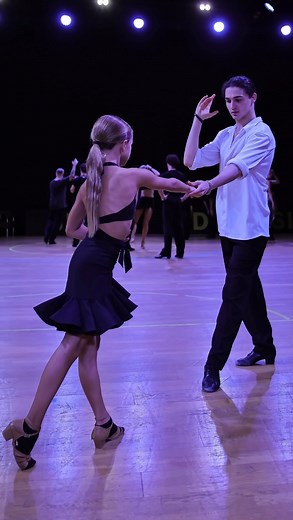 Emilia Cherechen on Instagram: "Moments SIDC 2024 💪🏻 #dancecamp #latindancing #latindance #latindancers #latina #latindress #бальныетанцы #бальныетанцыдети #бальныетанцымосква #спортивныебальныетанцы #гродноновости #samba #гомельбеларусь #минскспорт #гомельсейчас #гомельтут #могилев #брестскаяобласть #брестбеларусь #бальныетанцыдлядетей #бальныетанцыбеларусь"