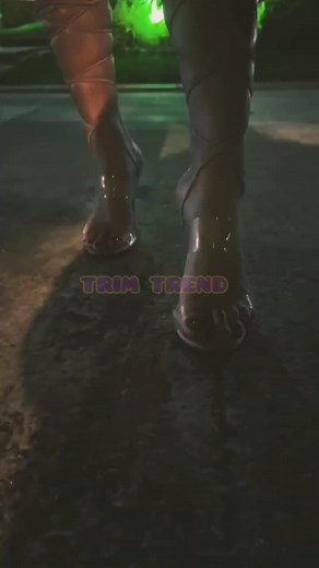 Hot bikini model show 🔥🔥।। #fbreels #reels #viralreelsシ #shorts #shortsreel #sexy #reelitfeelit #bikini | TRIM Trends