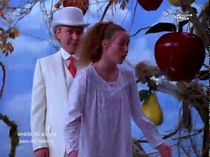 Jenny ends up in the other realm -- and gets turned into a grasshopper by Drell! | Sabrina, the Teenage Witch