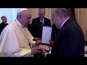 Pope thanks journalists for helping expose Church sex scandals