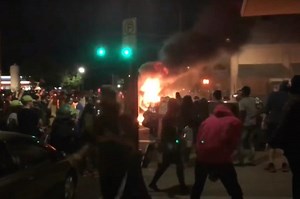 Anti-cop protesters make Portland ‘look like a war zone’ with fires, looting