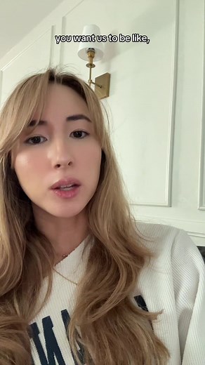 Chloe: Why Men Are So Jealous — The Modern Dreamgirl Explained