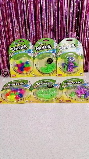[AD] Having a super sticky time with Slimy Sticky Creeblers😅💚 collect 3 different creeblers, like: Glow in the dark Spiders, Heros, or spiky balls..each pack has 18 Creeblers inside💯 throw them anywhere and watch them race down the wall, door, window, or mirror, without leaving any traces, definitely the type of toy all parents need 😅👏 when they lose their stickiness, just wash them with water and pat dry with a paper towel.. race with your friends and family and see who will get down the f
