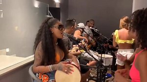 614K views · 10K reactions | Ludmilla de novo cantando pagode  "Não seria justo" ela sempre manda bem  | Resenha do Samba | Facebook
