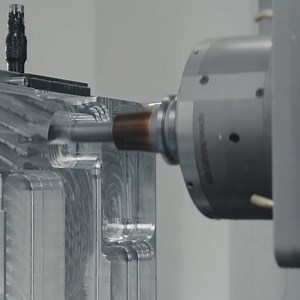 Technology Friday - DMC 65 H monoBLOCK #dmgmori #dmgmorinews #dmc65h #monoblock #technologyfriday #universalmachining #milling | DMG MORI