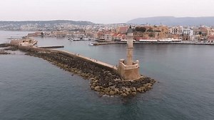 Blick auf Chania mit dem erstaunlichen: Stockvideos & Filmmaterial (100 % lizenzfrei) 4000920981 | Shutterstock