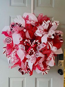 Handmade Peppermint Christmas Wreath - Etsy
