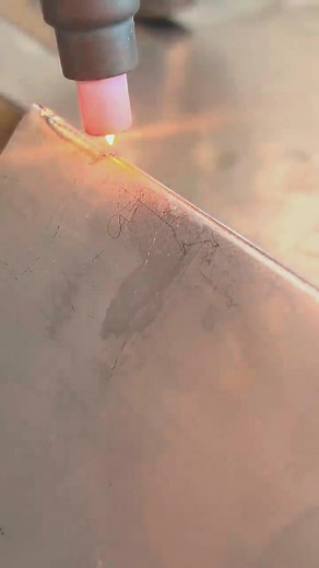 Welding Laser #welding #welder #fabrication #weld #weldporn #weldernation #tigwelding #tig #weldlife #metalwork #weldinglife #steel #metal #migwelding | Sopheak Lifestyle