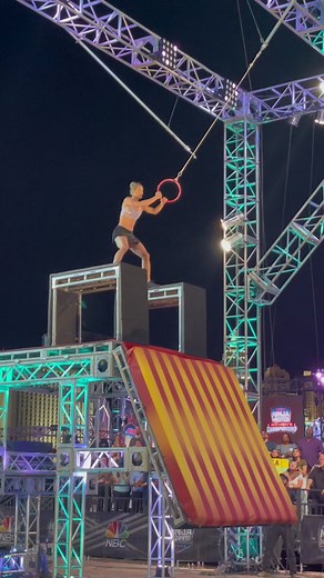 Jessie Graff's Impressive Landing Performance