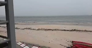 353K views · 888 shares | LOOK: Ito ang kalagayan ng Dolomite Beach sa Manila Bay, as of 6:30 AM. Kasalukuyang humahagupit ang Bagyong #UlyssesPH at nakataas ang Signal No. 3 sa Metro Manila at ilan pang mga karatig probinsya. Maging maingat, mga Kapuso! #UnangHirit WATCH: https://bit.ly/2UkXjvs | Unang Hirit | Facebook