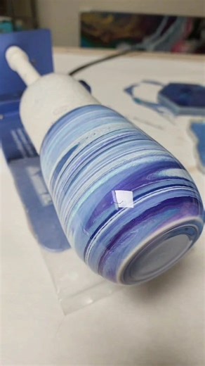 Dirty #resin pour tumblers, coasters, and tray! #mixedmediagirl | Mixed Media Girl