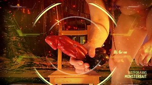 Косплей Doomguy засовывает свой демонический монстр Bael в задницу.