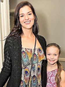 Tarah Austin Joins Point Lumineux as Front Desk and Office Manager