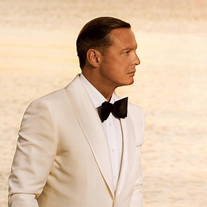 May 01, 1998: Luis Miguel at Palacio Municipal de Congresos Campo de Las Naciones Madrid, Madrid, Spain | Concert Archives