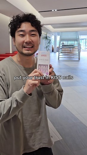 9.9K views · 66 reactions | easy to apply and last up to 7 days  *no KISS employees were injured in the making of this video*  #trustfall #kissnails | Kiss Nails | Facebook