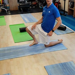 Hip mobilty is Key to keeping them and the back free. #hipmobility #movementrevolution #APCINFORYOURSELF #MOVEWELLFEELWELLBEWELL | APC - Physio & Sports Clinic | Facebook
