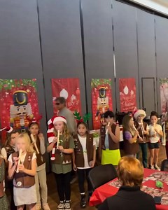 👧🍪Girl Scout Troop 66044 visited the Goebel Adult Community Center this week for Cookies & Caroling with our seniors! The troop decorated sugar cookies and gingerbread people, sang some Christmas carols and the seniors were treated to a performance of jingle bells on the girls’ recorders. It truly was wonderful, jolly, and scrumptious afternoon! Thank you Troop 66044 for spreading the holiday spirit! 🌟🎄 #conejorpd #crpd #findyourfun #enrichengageexplore | Conejo Recreation and Park District