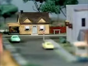 Margaret Hamilton Visits Mister Rogers Neighborhood | Throwback Days