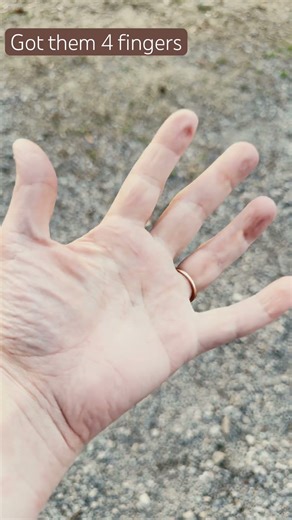 4 finger club #relatable #funny #ytshorts #viral #finger #reels