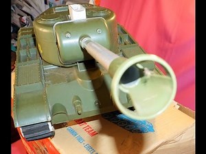 Vintage Remco U.S. Army Bulldog Tank Original Box Cool!
