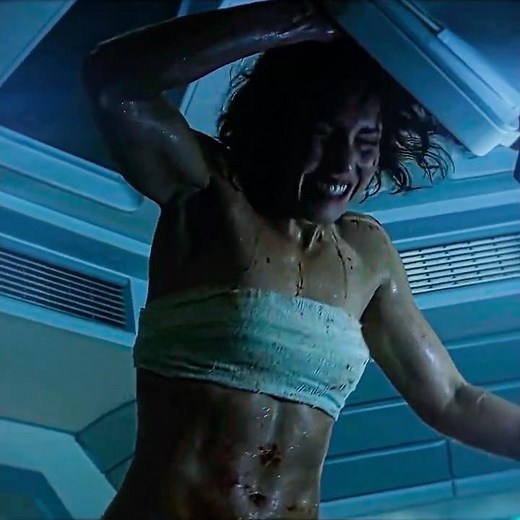 Emergency Alien Surgery | Prometheus