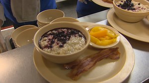 Local charity serves hot meals to working homeless with donations