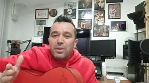 Anton Blanco nos felicita la Navidad🎄familia y nos canta un trocito de su temazo "Dame" mil gracias Anton por este video y por ser como eres... un abrazo muy grande y miles de bendiciones para tí y tu familia 😘😘🙏🏻🙏🏻 | AnaJeros