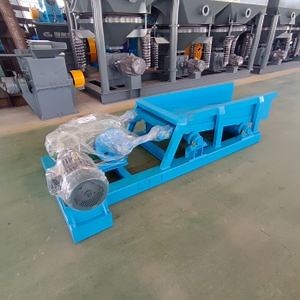 Machinery & Industrial Equipment Reciprocating Plate Feeder for Effective Conveyance of Materials